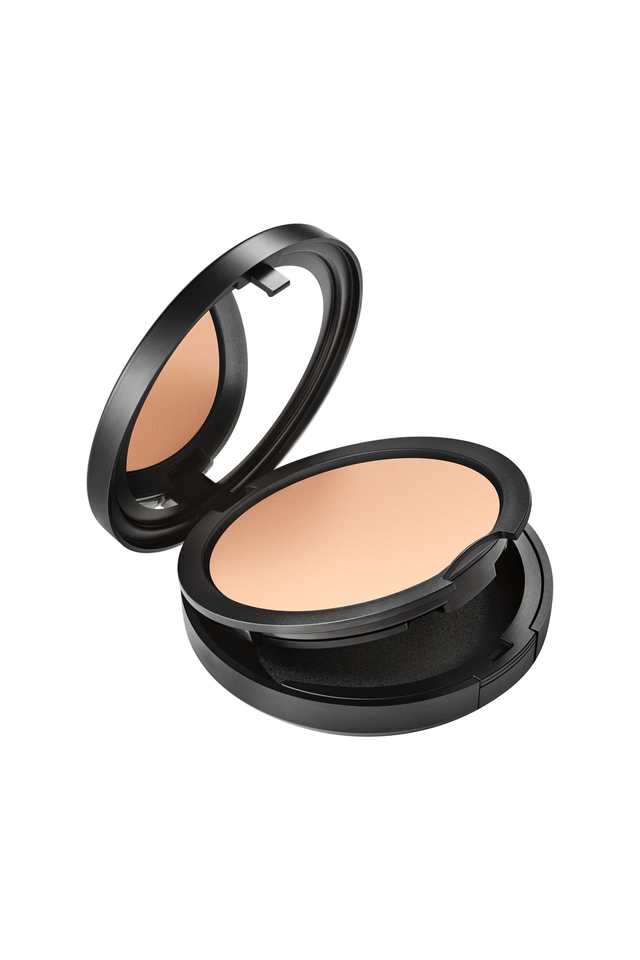 Studio-Fix-Powder-Plus-24-Hour-Oil-Control-Compact-Foundation-With-Rose-&-Red-Algae-Extracts---NW5