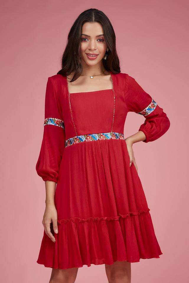 miss chase Solid Square Neck Viscose Women Dress-picture-35