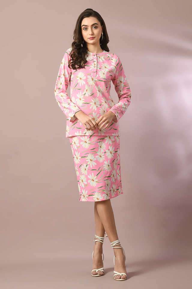 myshka Floral Polyester Collared Women Top-picture-39