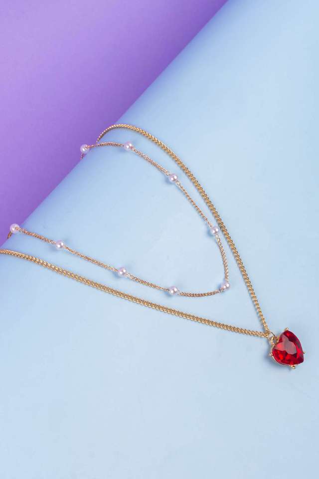 Attractive-Layered-Chain-Necklace-With-Heart-Shaped-Pendant-And-Pearls