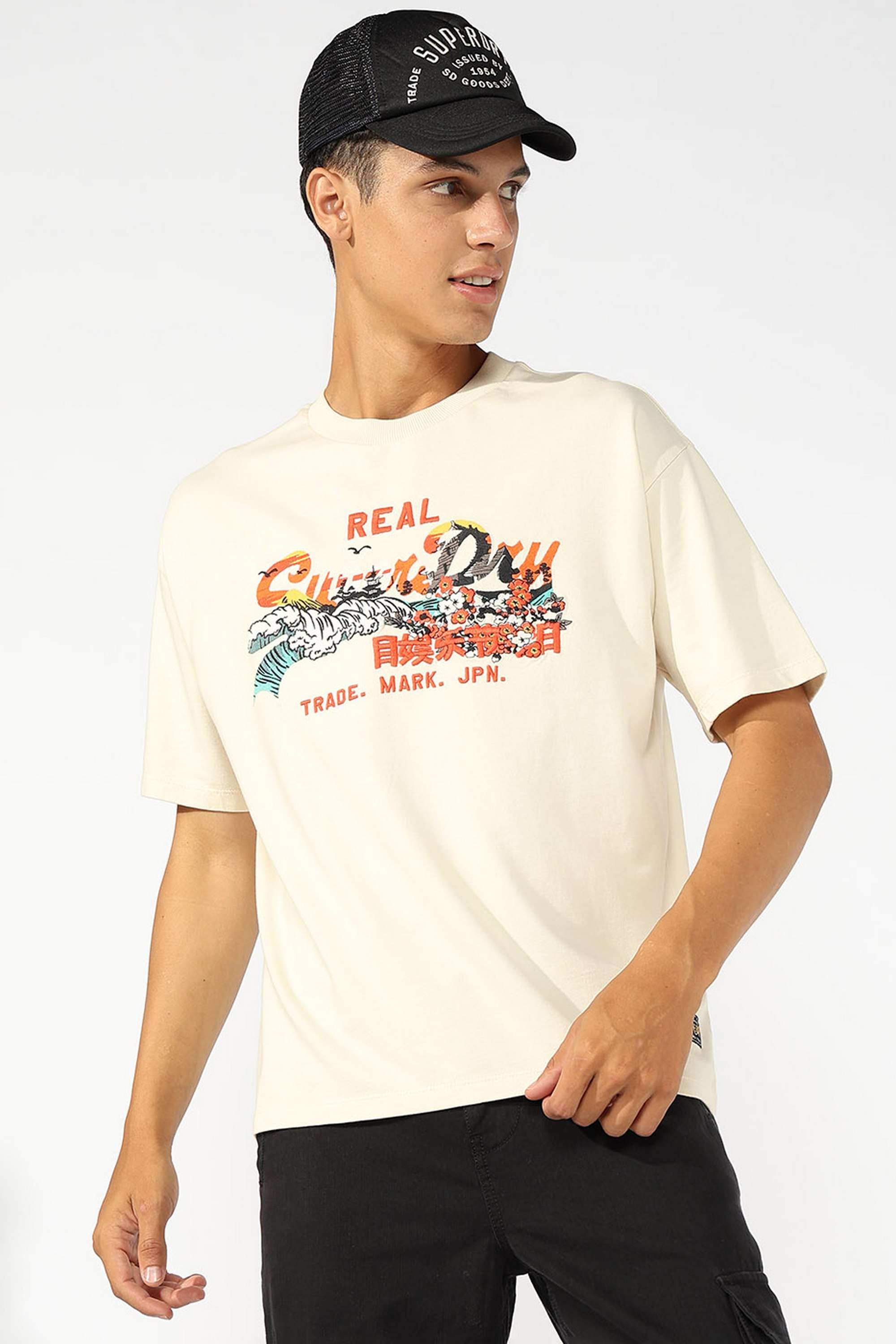 Graphic-Print-Cotton-Regular-Fit-Men-T-Shirt