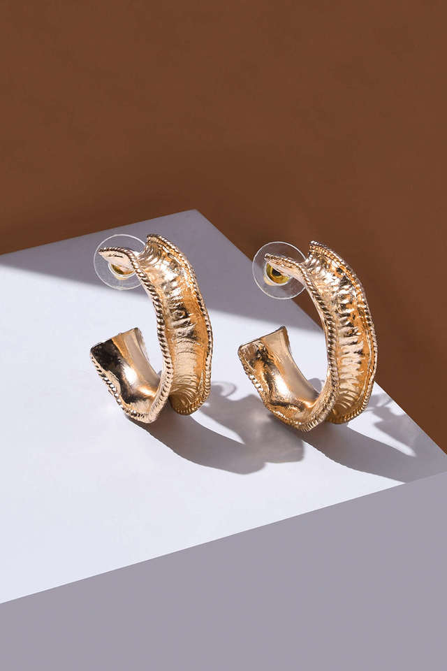 Gold-Plated-Hoop-Earring-For-Women