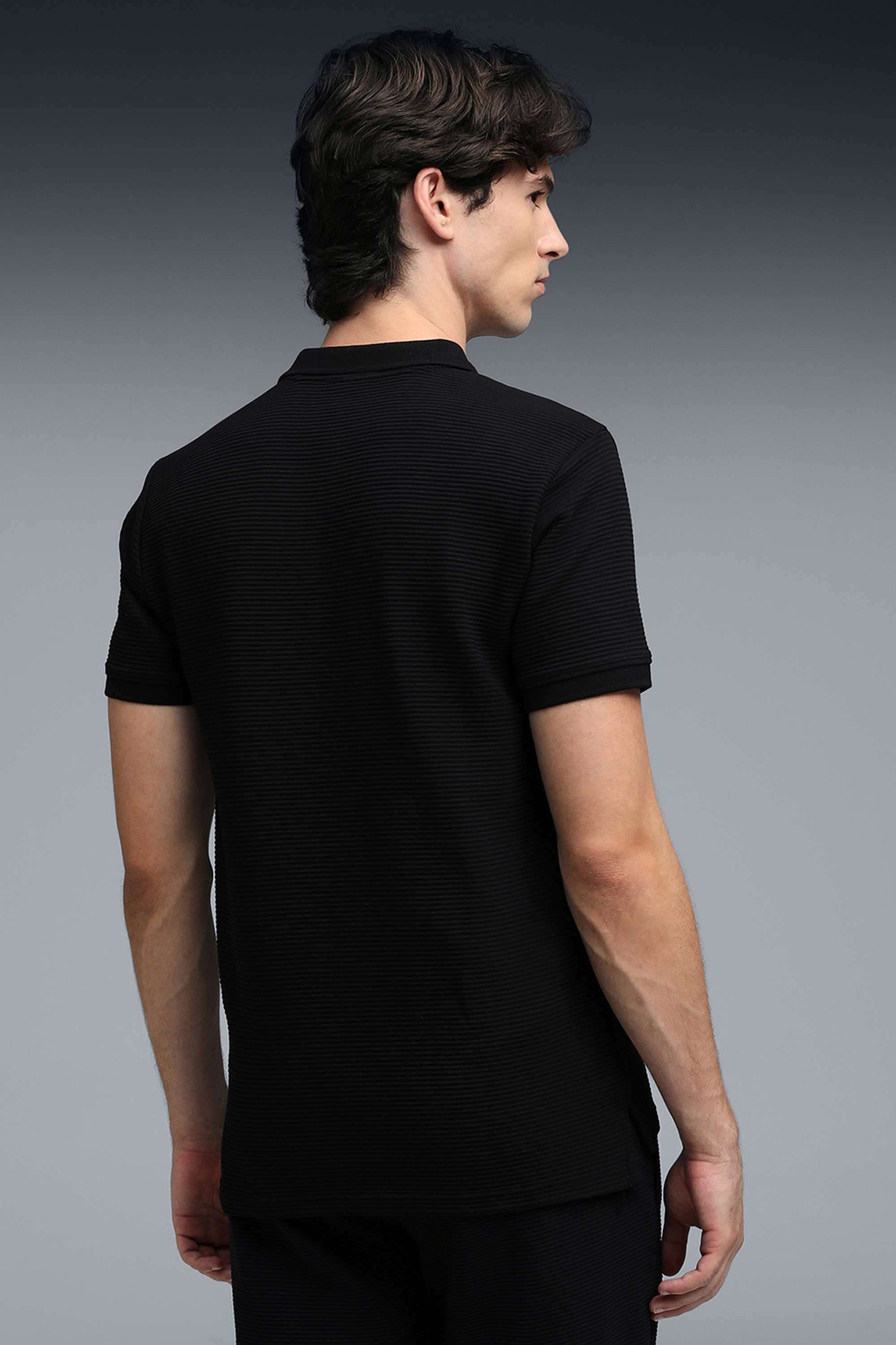 Solid-Cotton-Men-Casual-Wear-Slim-Fit-T-Shirt