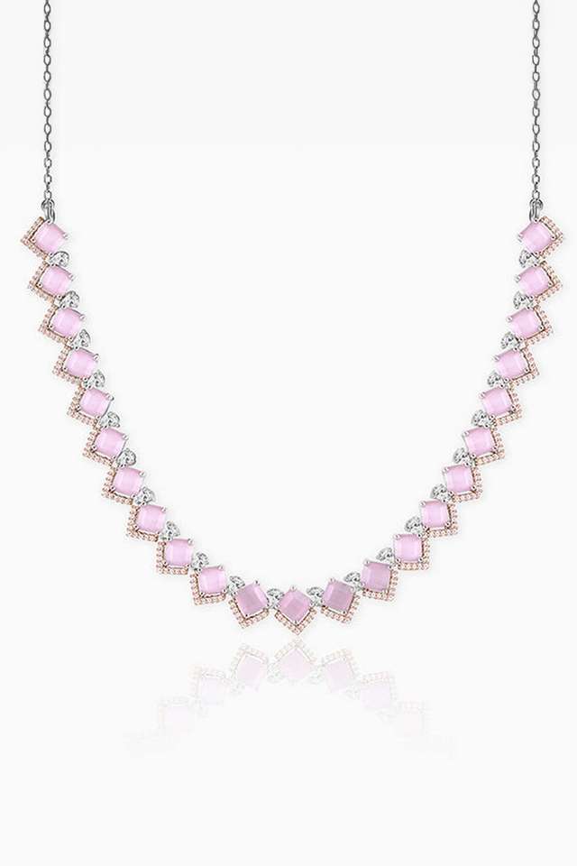 Anushka-Sharma-French-Rose-Necklace