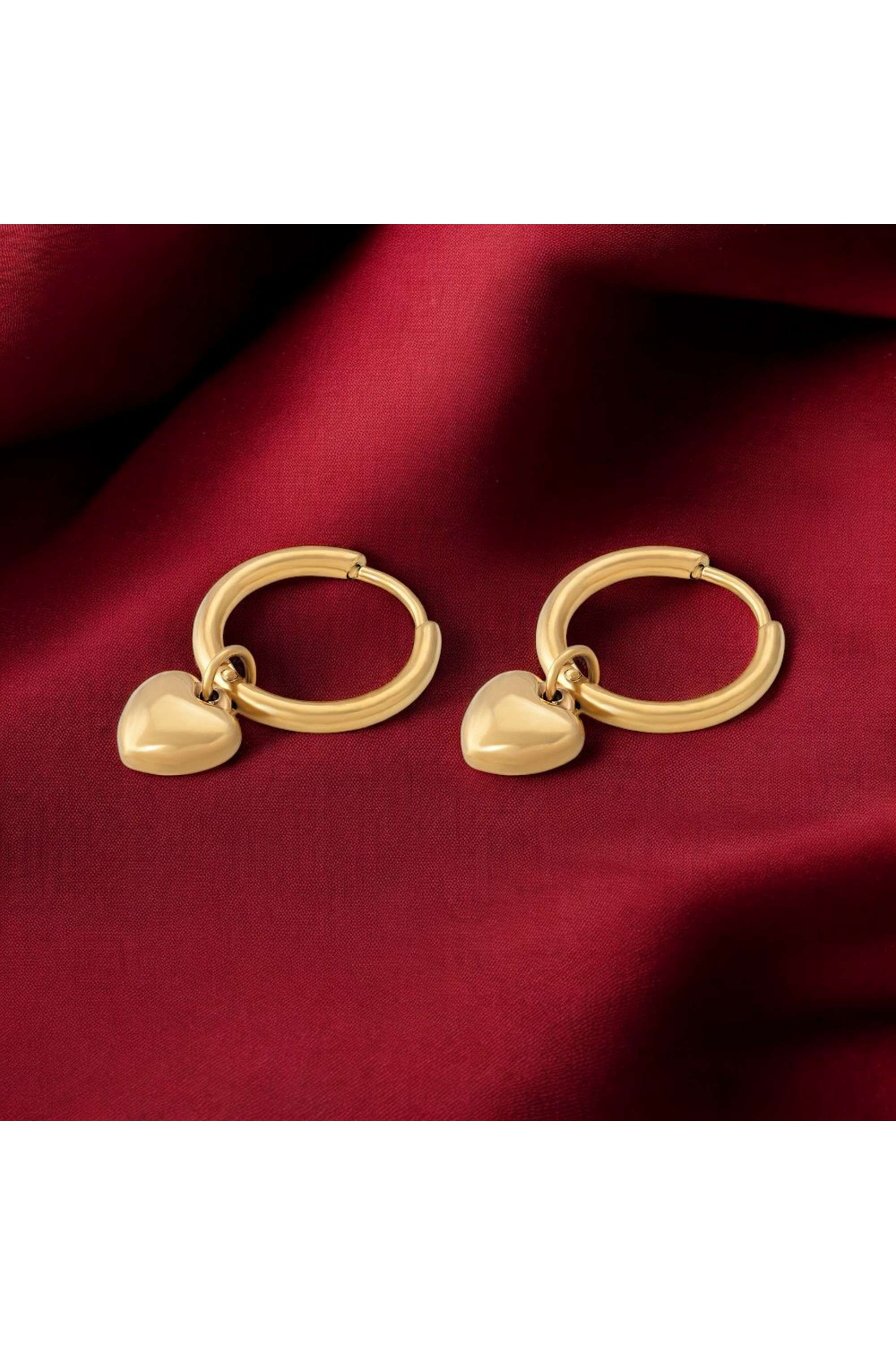 18k-Gold-Plated-Small-Heart-Hoop-Earrings-for-Womens-Waterproof-&-Anti-Tarnish