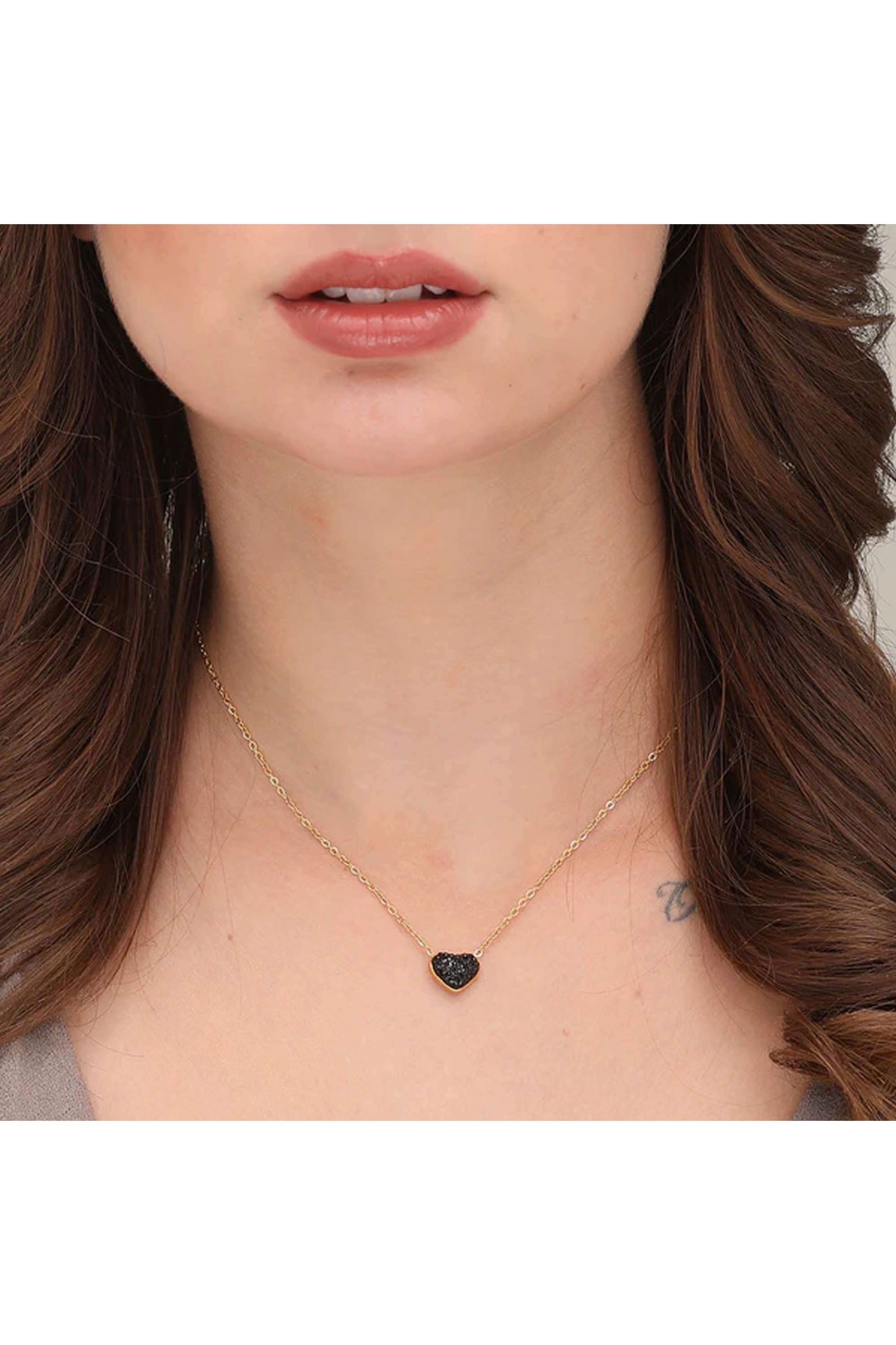 18k-Gold-Plated-Medium-Black-Heart-Necklace-for-Womens-Waterproof-&-Anti-Tarnish