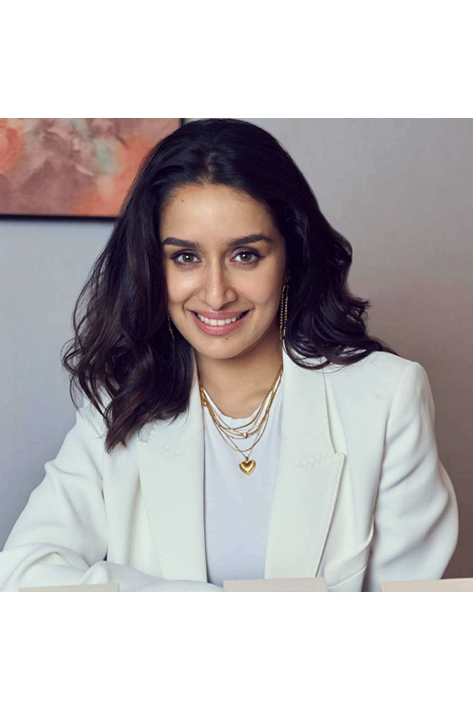 18k-Gold-Plated-Heart-Rays-Necklace-for-Womens-Waterproof-&-Anti-Tarnish