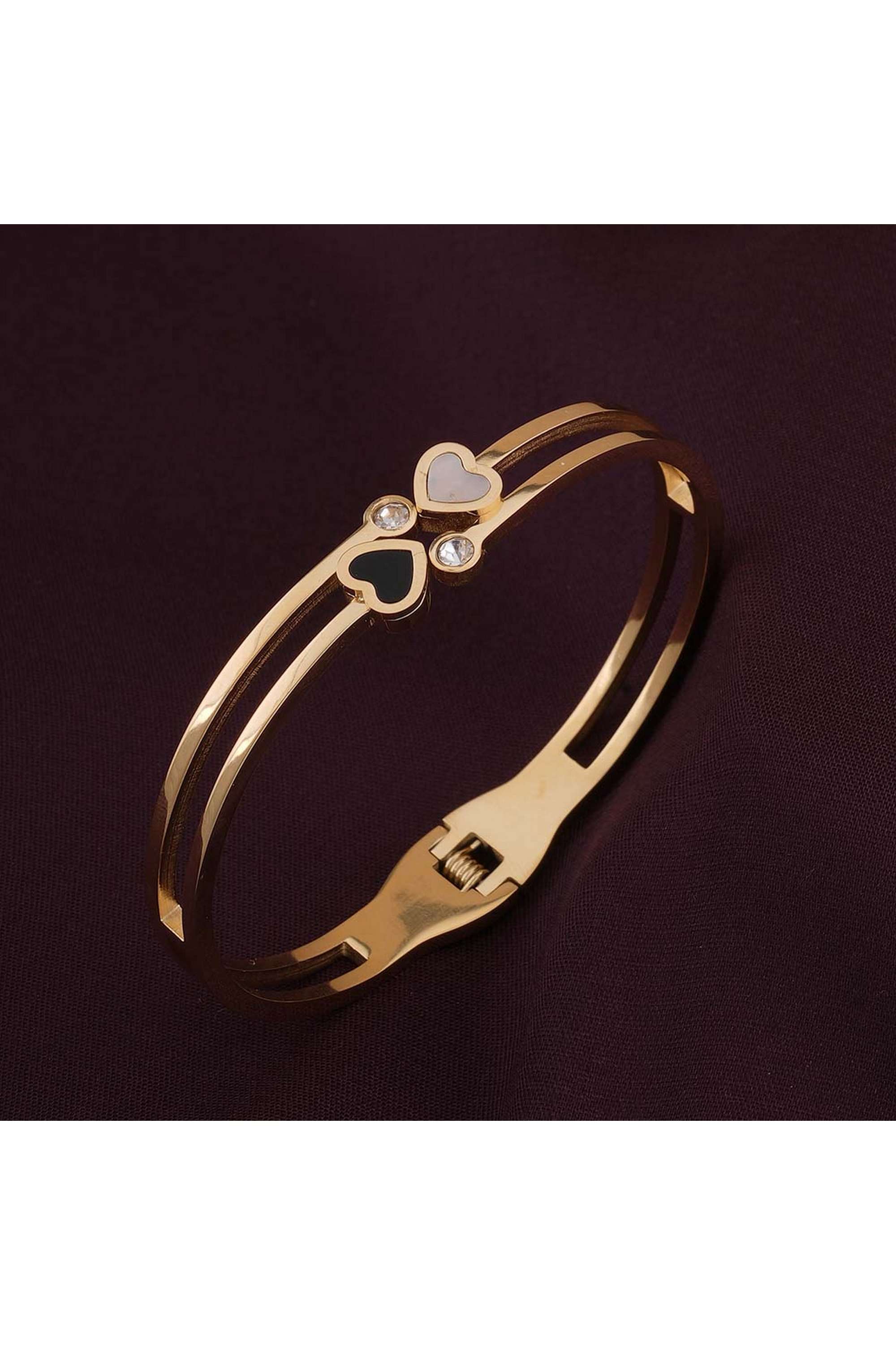 Heart-Of-Gold-Bracelet-for-Womens---Waterproof-&-Anti-Tarnish