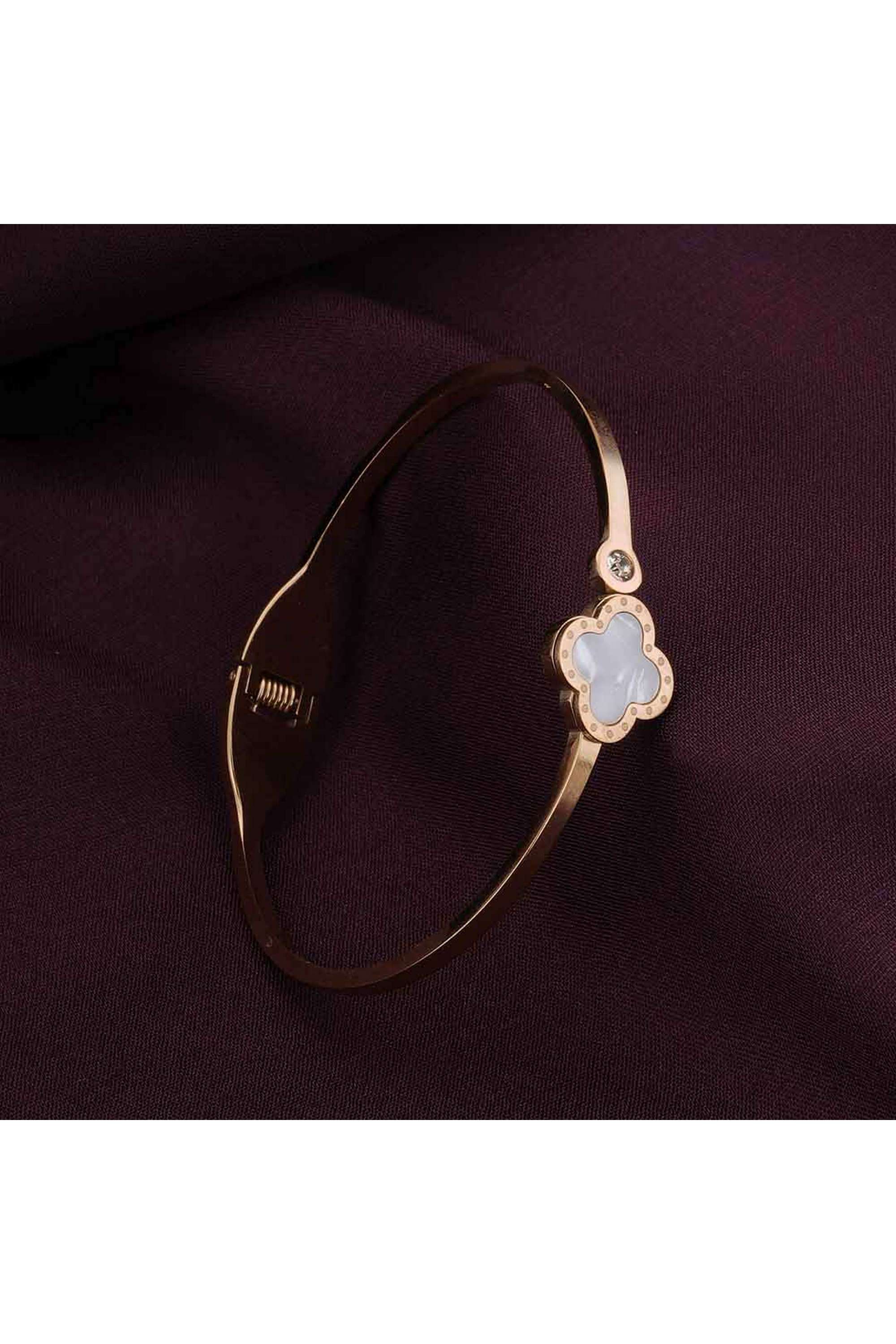 Vintage-Gold-Bangle-Bracelet-for-Womens---Waterproof-&-Anti-Tarnish