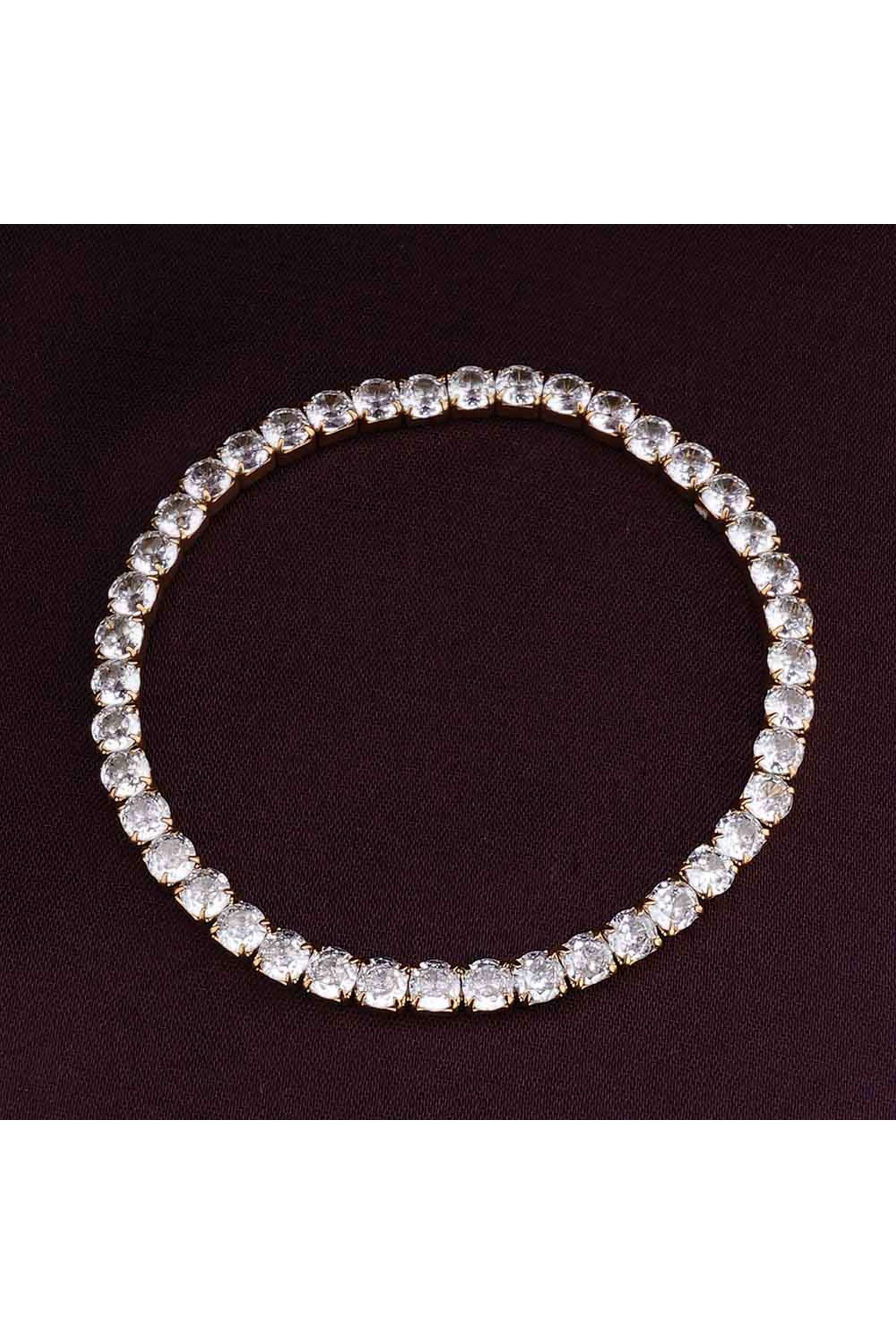 Exquisite-Gold-Studded-Bracelet-for-Womens---Waterproof-&-Anti-Tarnish