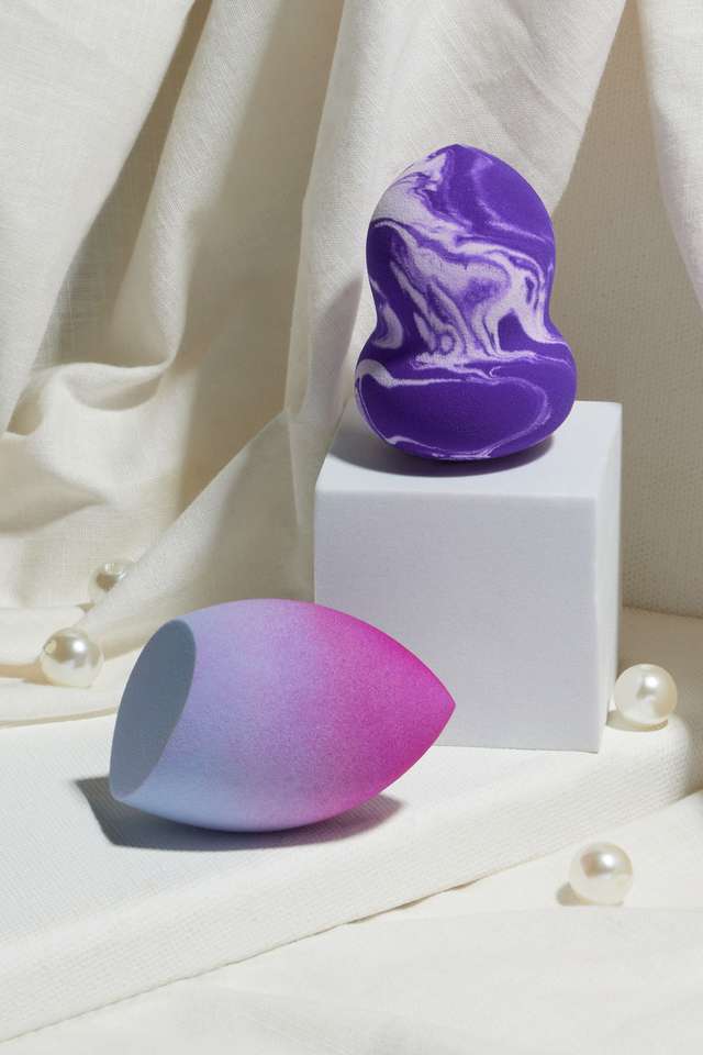 Beauty-Blender---Slant-Cut-Gradient-Lilac-&-Cylinder-Marble-Lilac