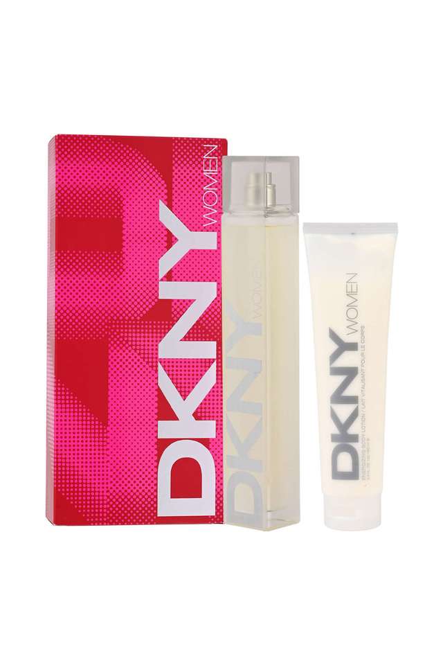 Women-Holiday-Set---Eau-de-Parfum-100-ml-and-Body-Lotion-150-ml