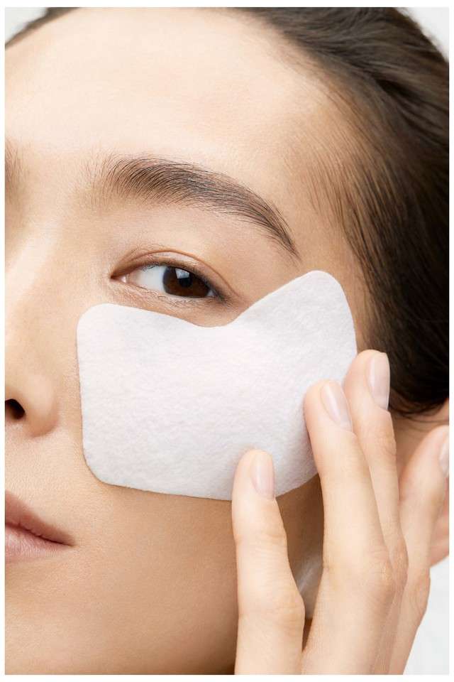 Vital-Perfection-Uplifting-and-Firming-Express-Eye-Mask