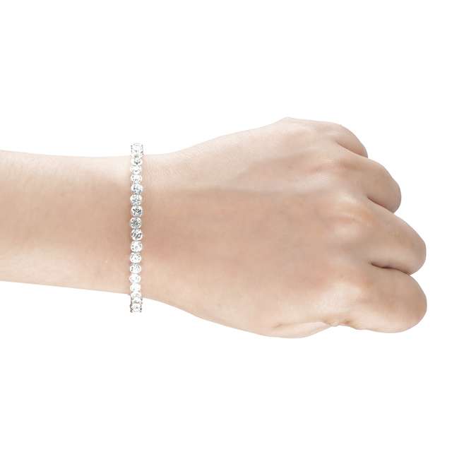 Elegant-Silver-Bracelet-With-Cz-Stones