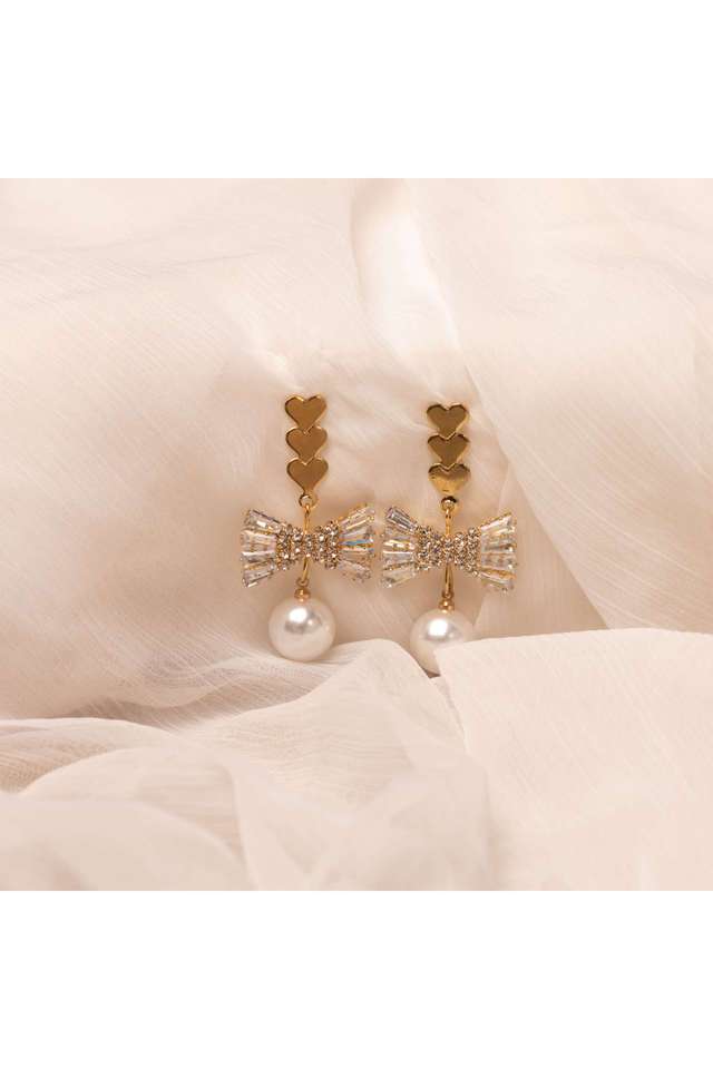 Gold-Plated-Embellished-Earrings-With-Pearls-For-Girls-&-Women