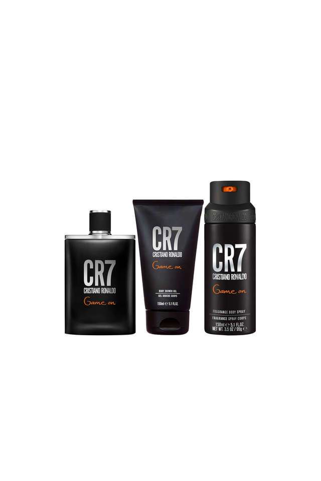 CR7-Game-On-Gift-Set---Pack-of-3 -Eau-de-Toilette---100-ml-+-Shower-Gel-150-ml-+-Body-Spray-150-ml