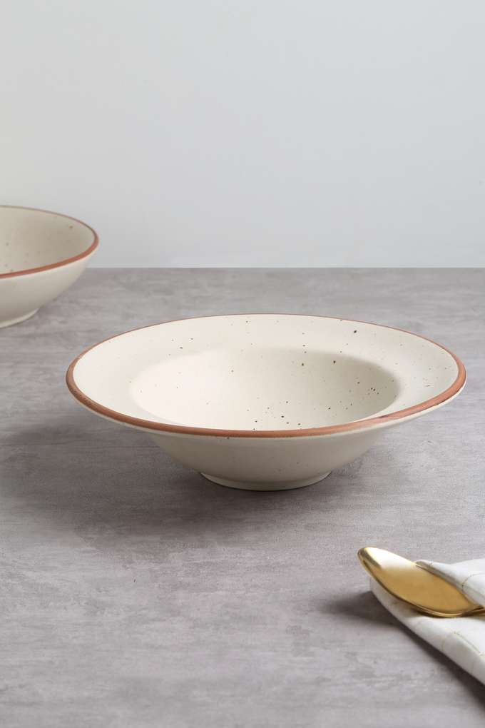 Alivia-Coupe-Plate