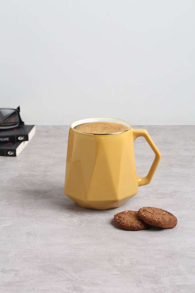 Diamond-Mustard-Mug-with-Gold