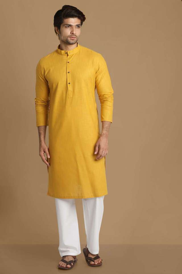 Solid-Cotton-Regular-Fit-Men-s-Kurta