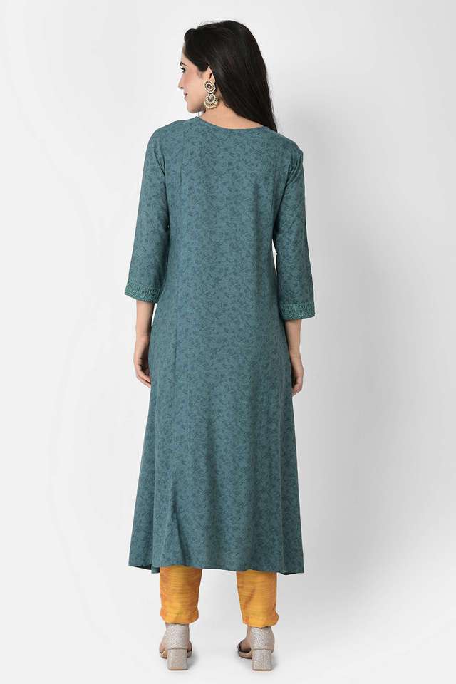 Printed-Rayon-Regular-Fit-Women-s-Kurta