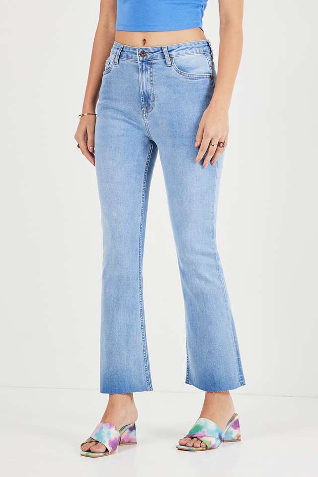 Mid-Rise-Light-Wash-Cotton-Kick-Flare-Fit-Women-s-Jeans