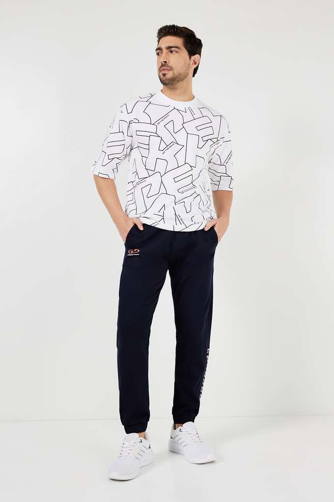 Solid-Blended-Fabric-Regular-Fit-Men-s-Joggers