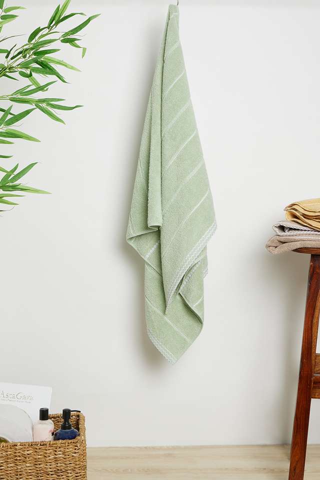 Noah-Zero-Twist-Bath-Towel-Mint