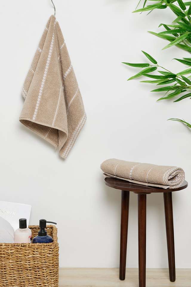 Noah-Zero-Twist-Hand-Towel-Taupe---Set-of-2