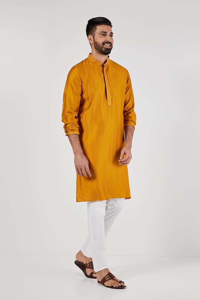 Solid-Blended-Fabric-Regular-Fit-Men-s-Kurta