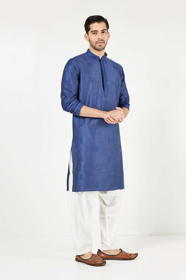 Embroidered-Blended-Fabric-Men-Festive-Wear-Kurta