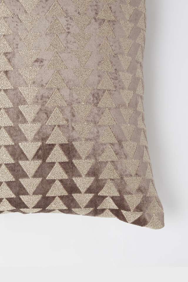 Velvet-Modern-Cushion-Covers---40-x-40-cm