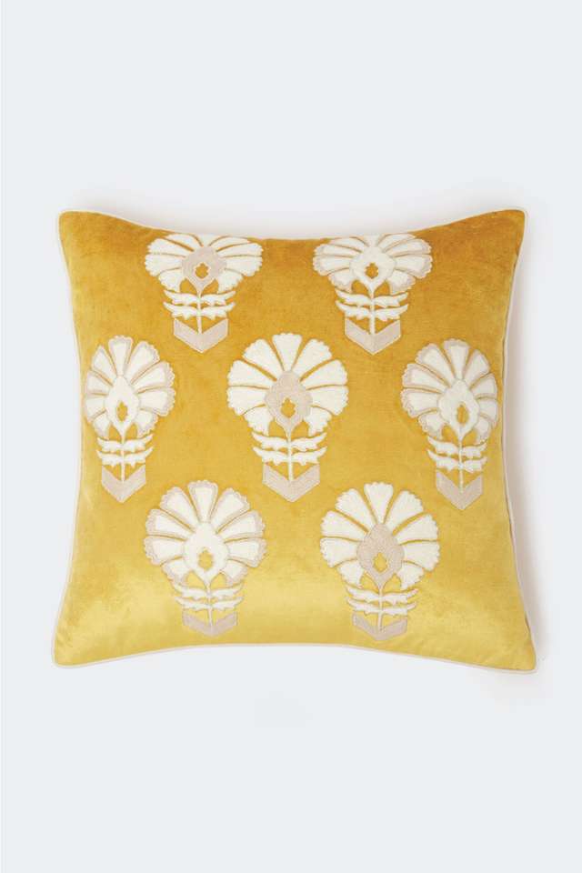 Velvet-Modern-Cushion-Covers---40-x-40-cm