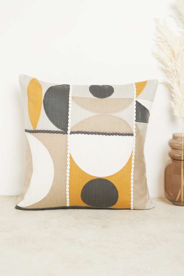 Modern-Totem-Abstract-Block-Cushion-Cover