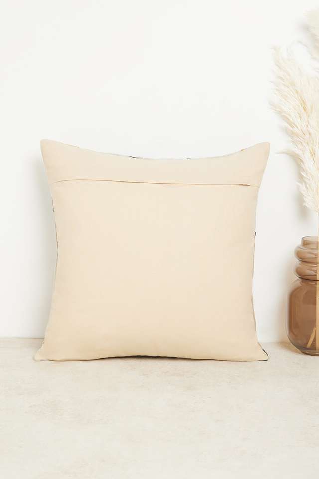 Modern-Totem-Abstract-Block-Cushion-Cover