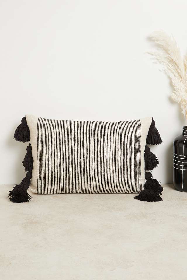 Modern-Ember-Finelines-Cuhsion-Covers