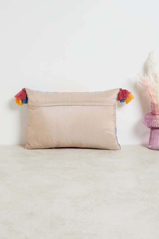 Kutch-Love-Shack-Cushion-Cover