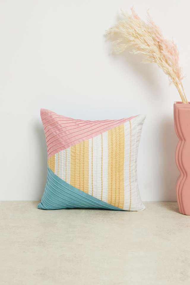 Jumbo-Geo-Stripe-&-Triangle-Multi-30X30