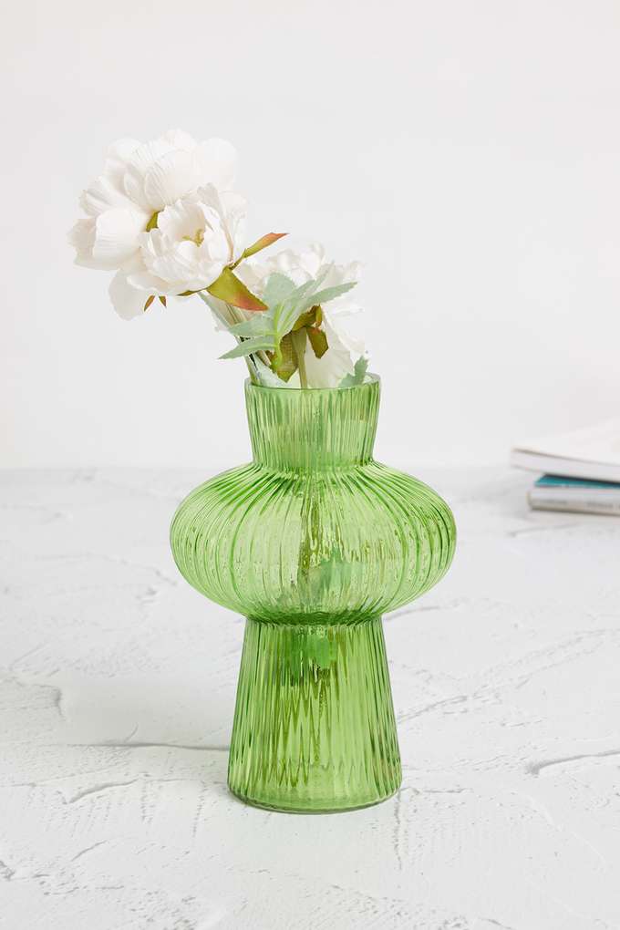 Pop-Art-Gardenia-Green-Glass-Vase