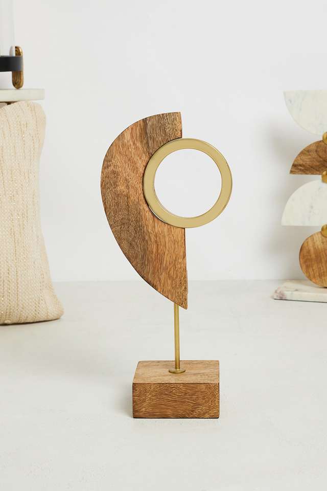 Totem-Cresent-Wood-Objet