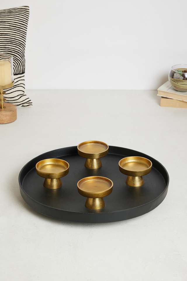 Modern-Casted-Metal-Platter-With-Gold