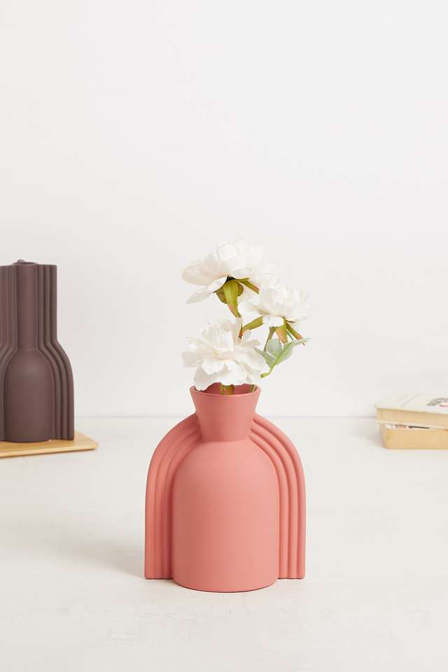 Gardenia-3D-Lines-Vase-Pink