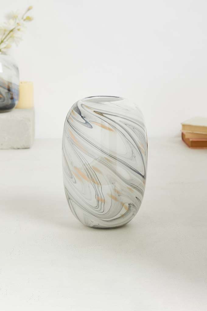 Modern-Handcrafted-Wave-Vase-White