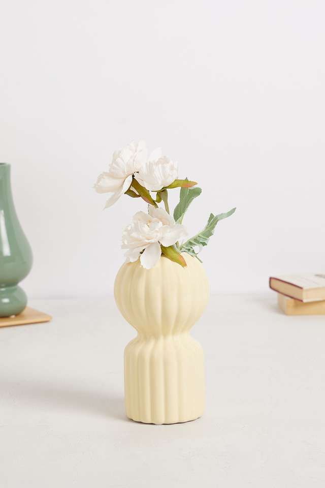 Pop-Art-Tulip-Vase-Yellow