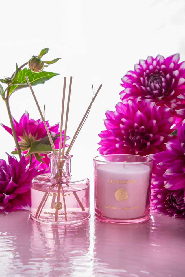 Diffuser-Lemon-Yellow-Lily