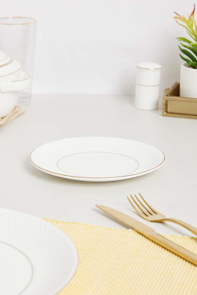 Classic-Goldline-Emb-Side-Plate-18-cm