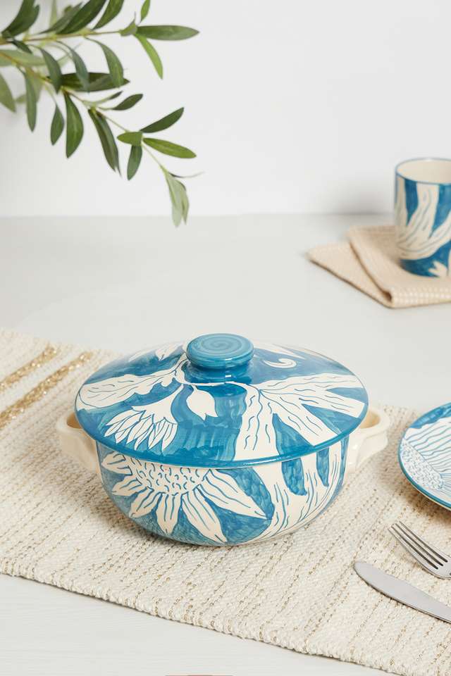 Gardenia-Mirasol-Serving-Bowlwlid-1-L