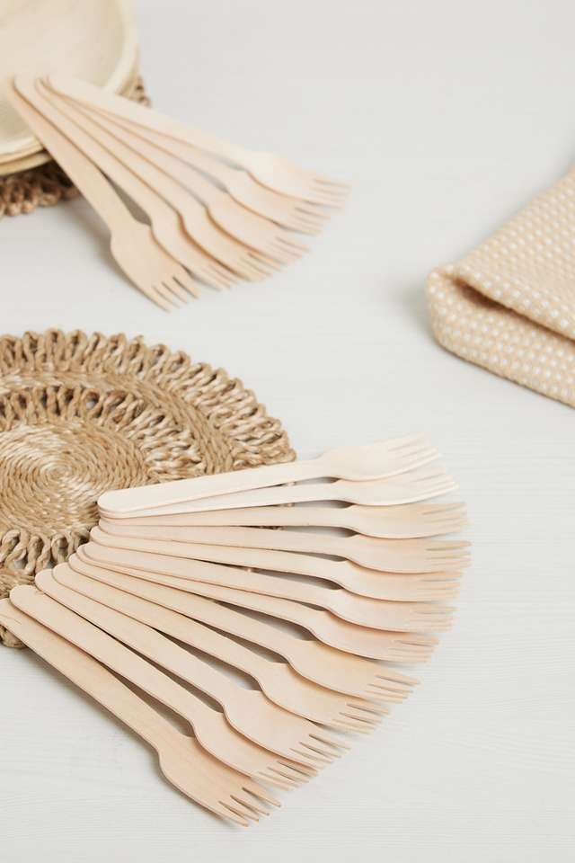 Wooden-Fork-Set-Of-18