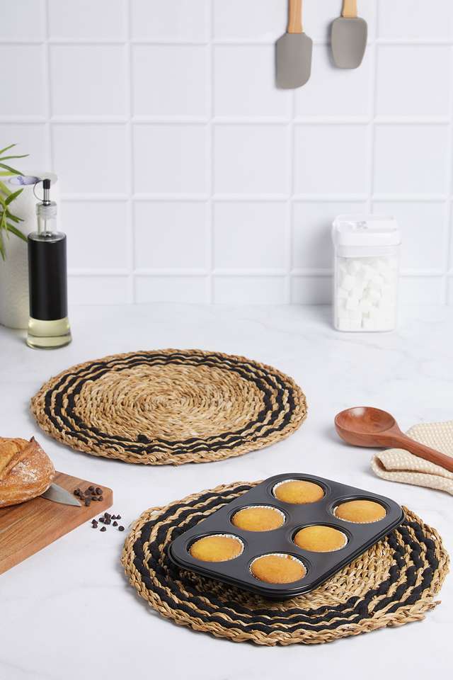 Artisanal-Round-Placemat-Set-Of-2