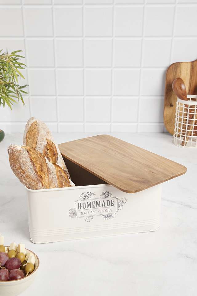 Homemade-Bread-Box