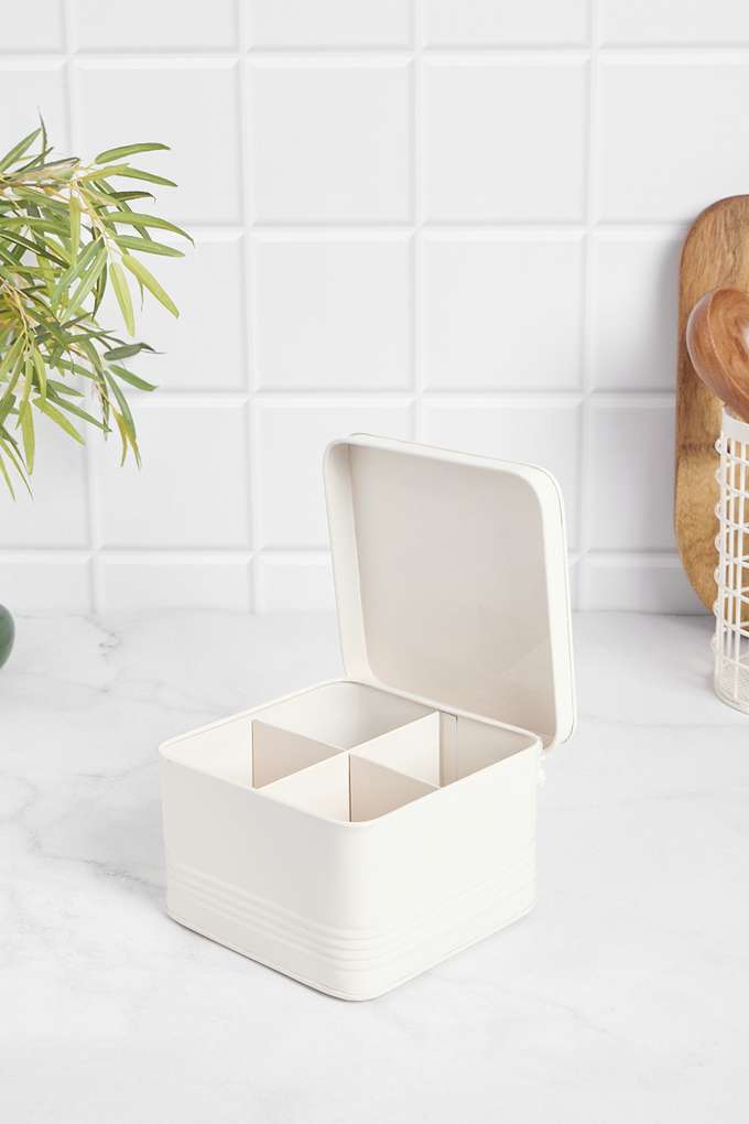 Homemade-Knick-Knack-Box